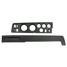 Load image into Gallery viewer, AUTOMETER 2907 - Direct Fit Gauge Panel Charger 68-70 Black image