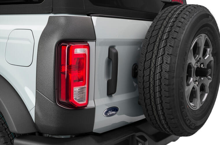 BUSHWACKER 14124 - Trail Armor Rear Corner 21-   Ford Bronco image