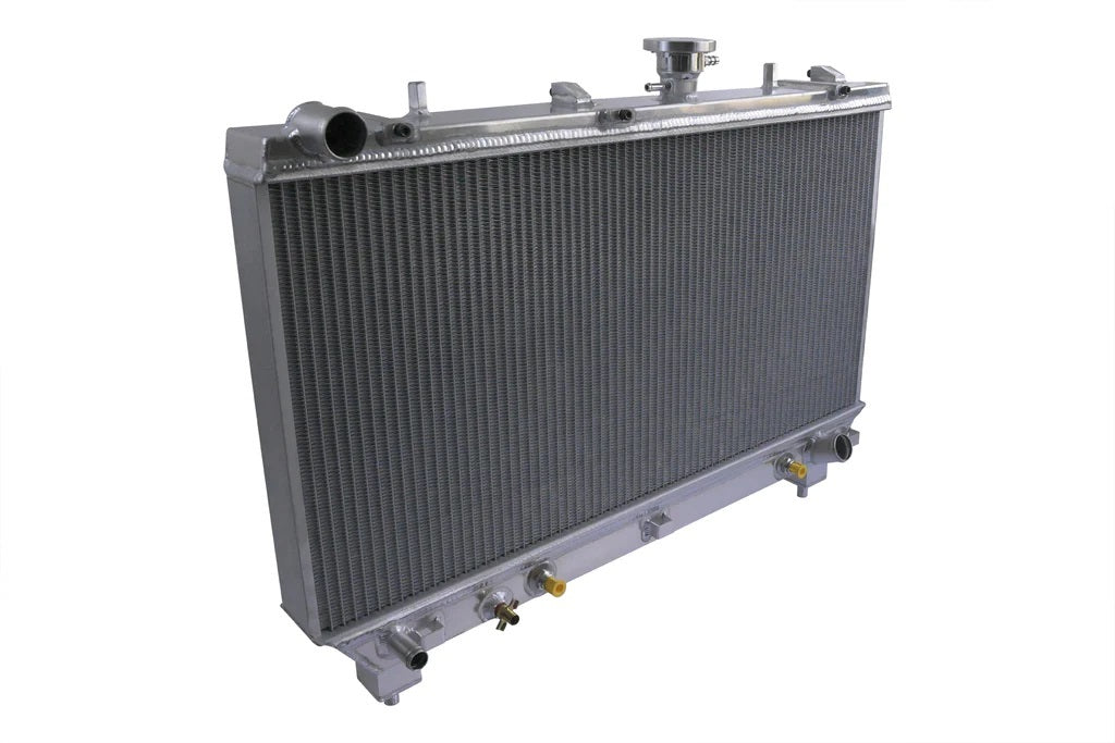 DEWITTS RADIATOR 32-1139009A - Radiator Camaro 02-15 Auto Trans Raw image