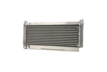 Load image into Gallery viewer, FLUIDYNE PERFORMANCE ORA.DIRT.LATE - Oil Cooler DLM -12AN 17.5in x 8.5in image