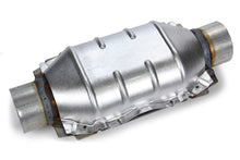 Load image into Gallery viewer, DYNOMAX 15038 - Catalytic Converter 2.5in In/Out 14in Length image