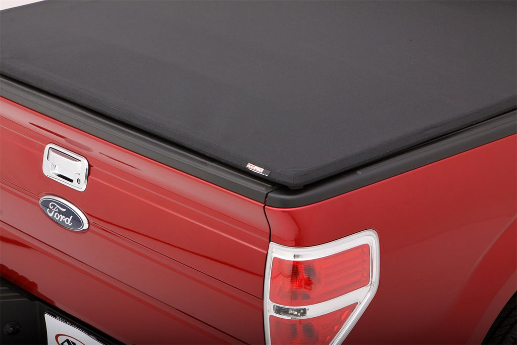 LUND 95850 - 99-   Ford F250 6.5' Bed Tonneau Cover image