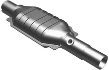 Load image into Gallery viewer, MAGNAFLOW PERF EXHAUST 23226 - 93-98 Grand Cherokee 4.0/5.2L Cat Converter image