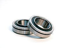 Load image into Gallery viewer, MOSER ENGINEERING 9508B - Axle Bearings Big Ford/ Olds/Pontiac 1.531in ID image