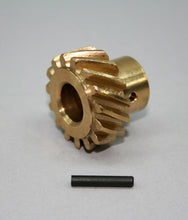 Load image into Gallery viewer, PRW INDUSTRIES, INC. 0730202 - Bronze Distributor Gear - .500 ID SBF image