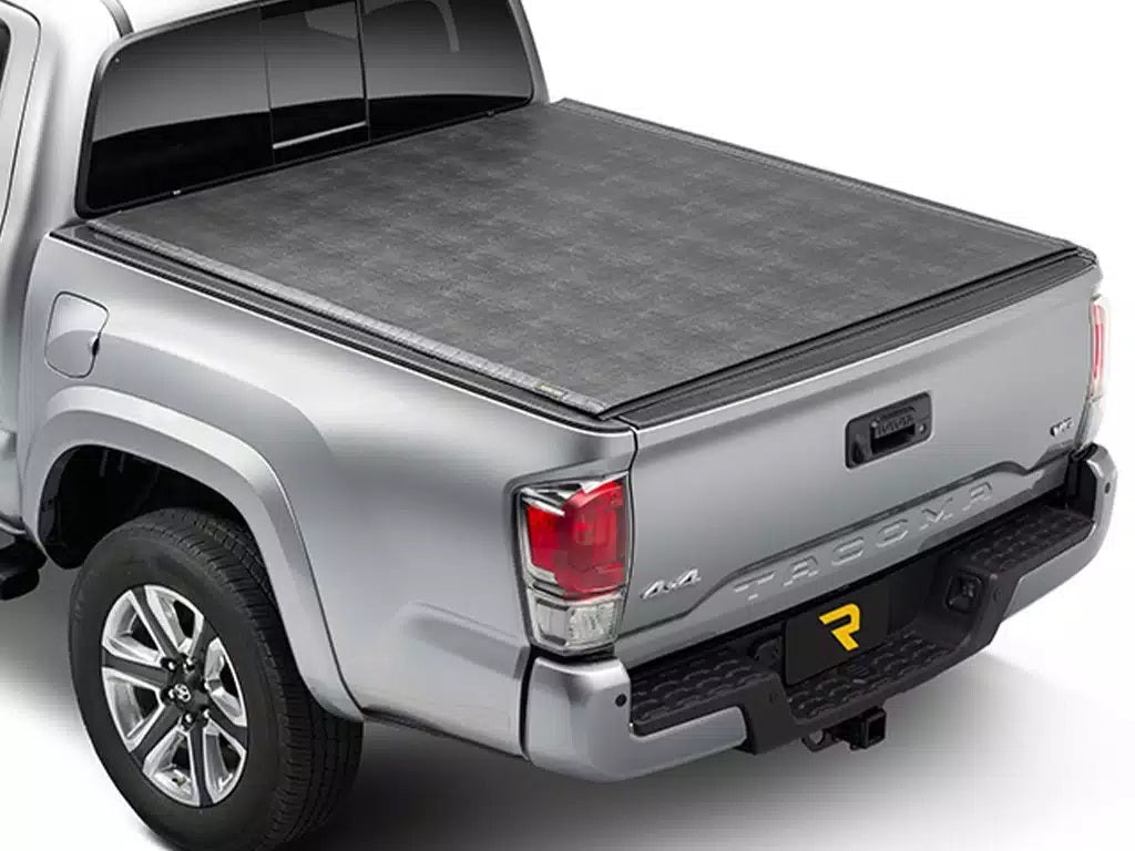 TRUXEDO 1556101 - Sentry Bed Cover 24-   Toyota Tacoma 5ft image