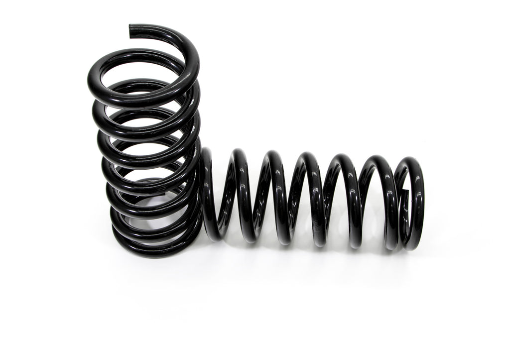 UMI PERFORMANCE 2647F - Front Springs 2in Lower Pair image